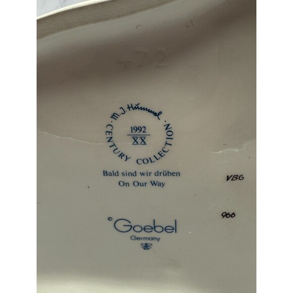 Hummel Goebel On Our Way HUM 472 TMK 7 Century Collection 8.5” Tall, mint - Picture 9 of 16